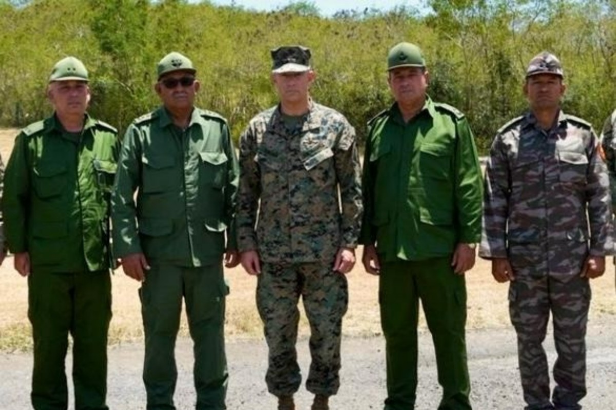 Altos mandos militares estadounidenses y cubanos sostienen una reunión en Guantánamo