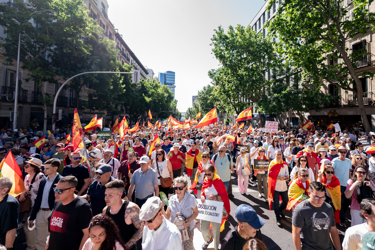 Los organizadores de la manifestación contra el Gobierno de Sánchez desvelan que el PP «boicoteó desde el principio» la marcha: «Decidieron ignorarnos»