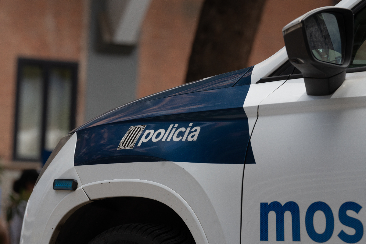 Un operativo de los Mossos contra la multirreincidencia culmina con 33 inmigrantes ilegales detenidos que acumulaban 263 antecedentes