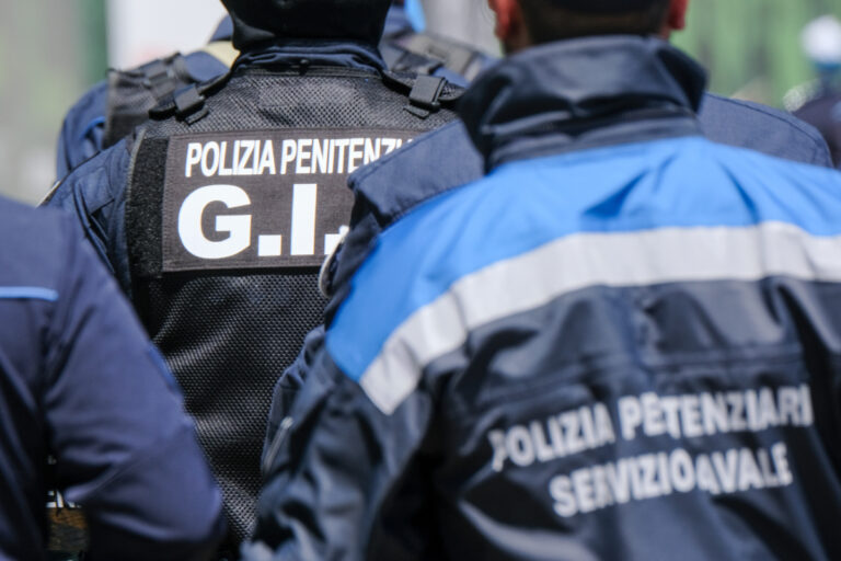 Un tunecino asesina a su esposa polaca de cuatro puñaladas delante de sus hijos en Collefero (Italia): «Es el primer feminicidio en la historia del pueblo»