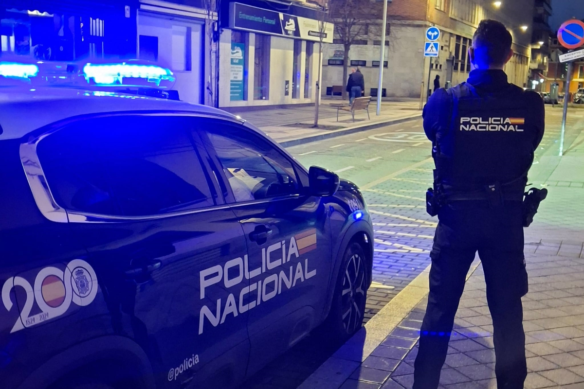 Detenidos dos hombres, entre ellos un inmigrante ilegal, tras una pelea en Ceutí (Murcia) en la que usaron una espada, un cuchillo y un palo