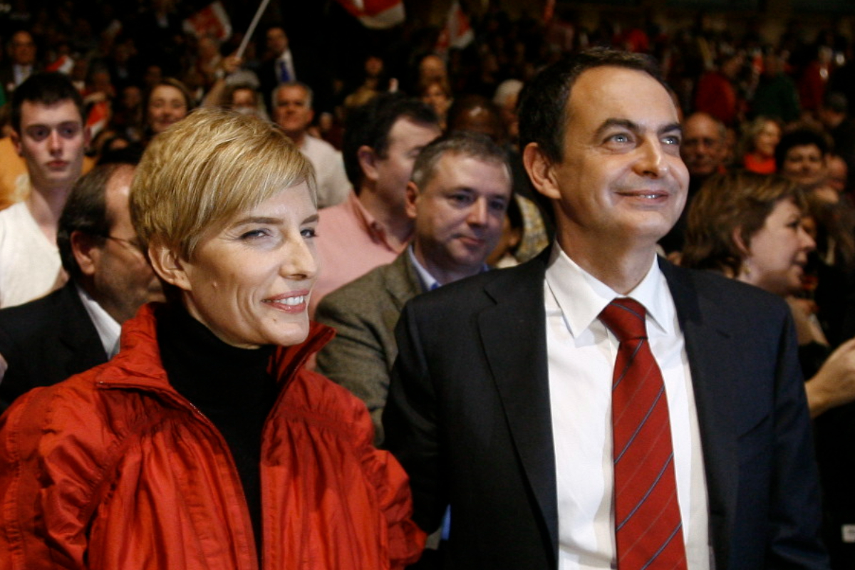 La policía investiga cómo Zapatero canceló en 11 meses una hipoteca de 500.000 euros mediante fondos transferidos desde una cuenta de su mujer