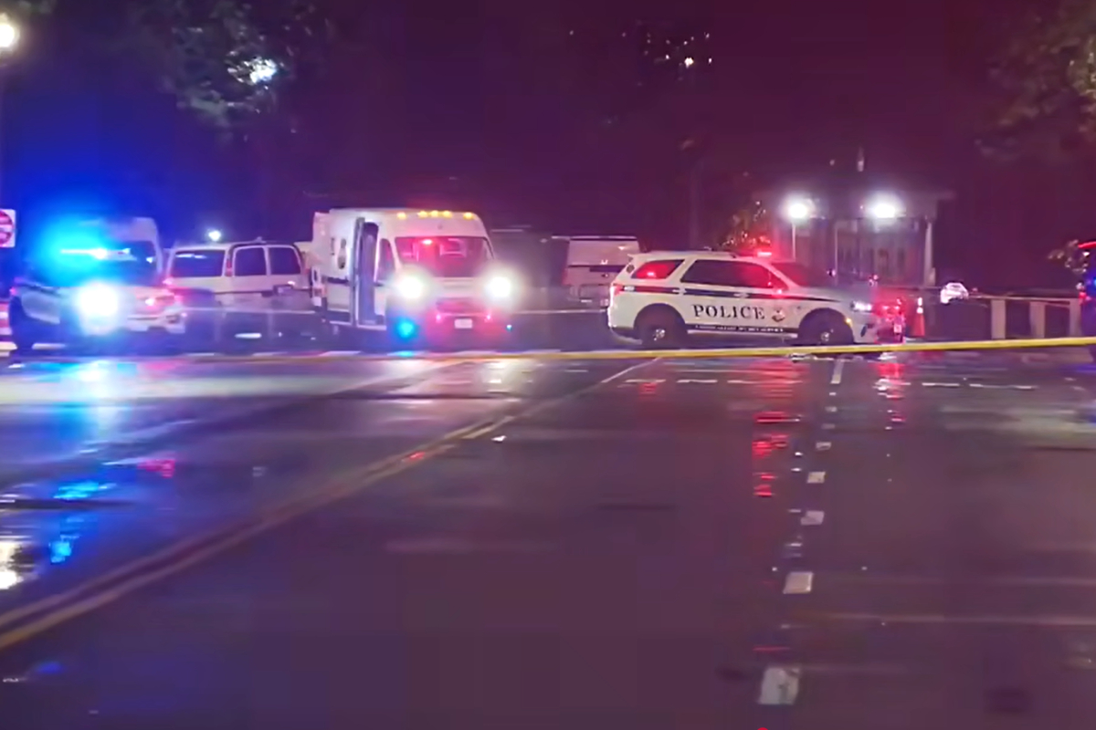 Nuevo atentado contra Trump: un hombre armado abre fuego contra agentes junto a la Casa Blanca y muere tras ser neutralizado por la seguridad federal