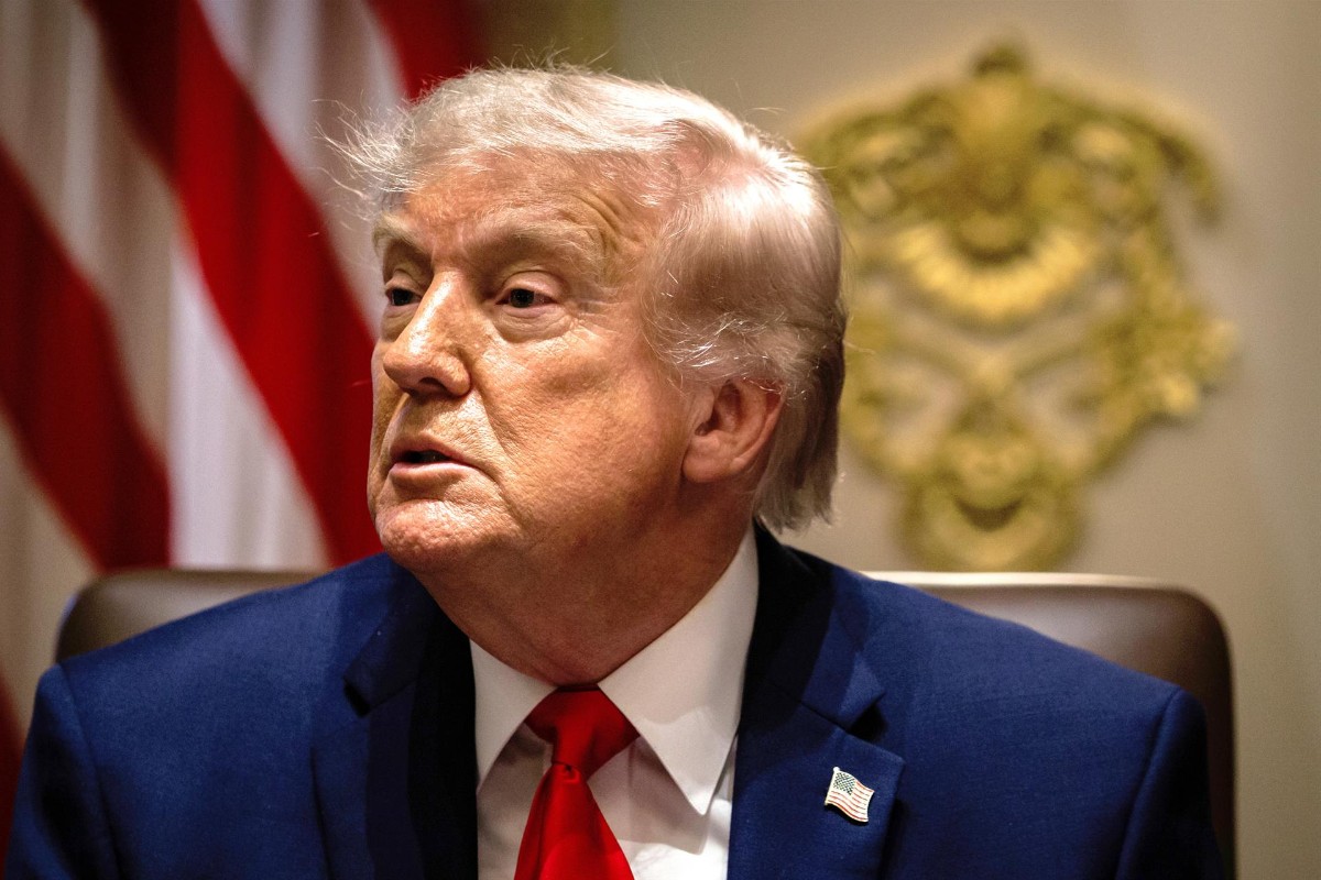Donald Trump anuncia que Estados Unidos levanta el bloqueo naval del Estrecho de Ormuz a cambio de que Irán renuncie a tener armas nucleares