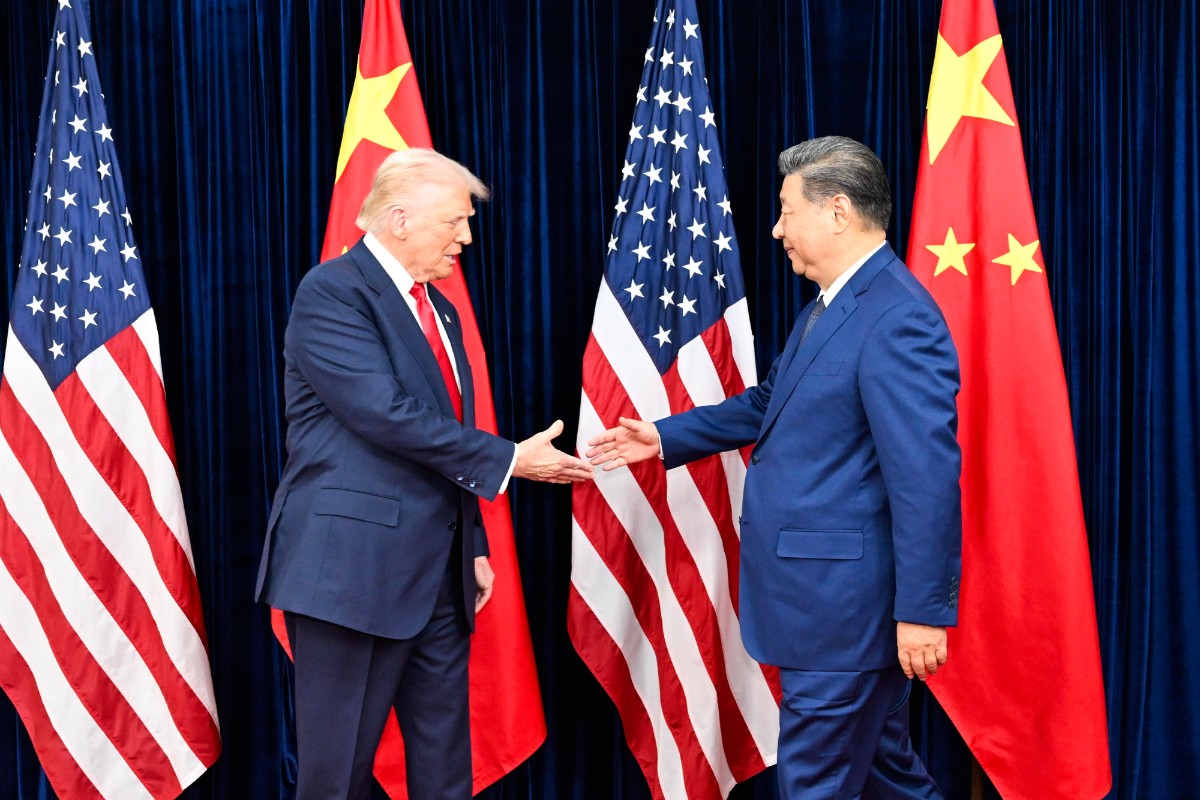 Trump prevé «un futuro fantástico» con Pekín en el inicio de su visita a China