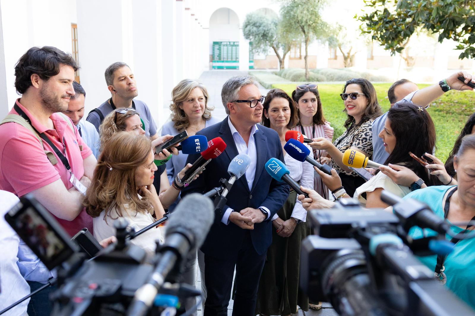 Manuel Gavira (VOX) reitera que Andalucía «no tiene ni un segundo que perder»: «Exigimos al PP que renuncie a cualquier pacto o acuerdo con el Partido Socialista»