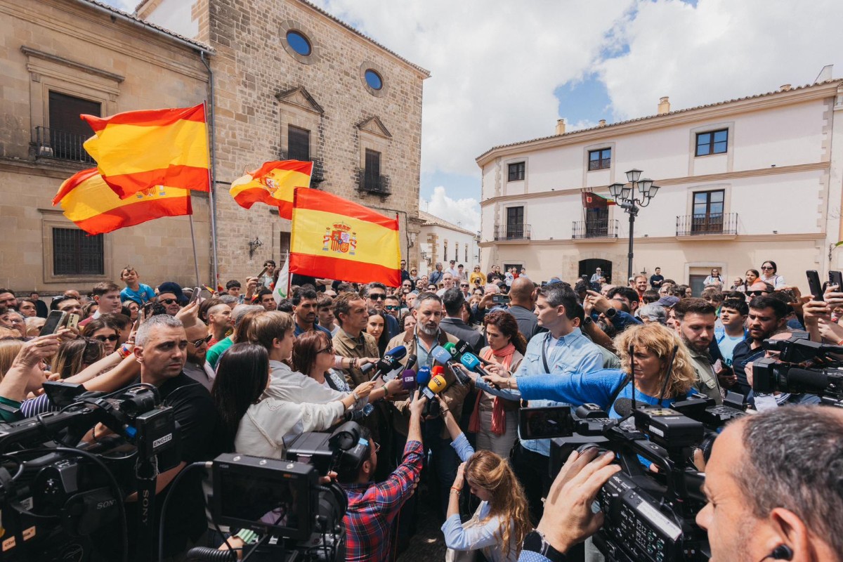 Santiago Abascal alerta desde Úbeda (Jaén) sobre Pedro Sánchez: «Está dispuesto a robarnos las elecciones de 2027 valiéndose de la alteración del censo»