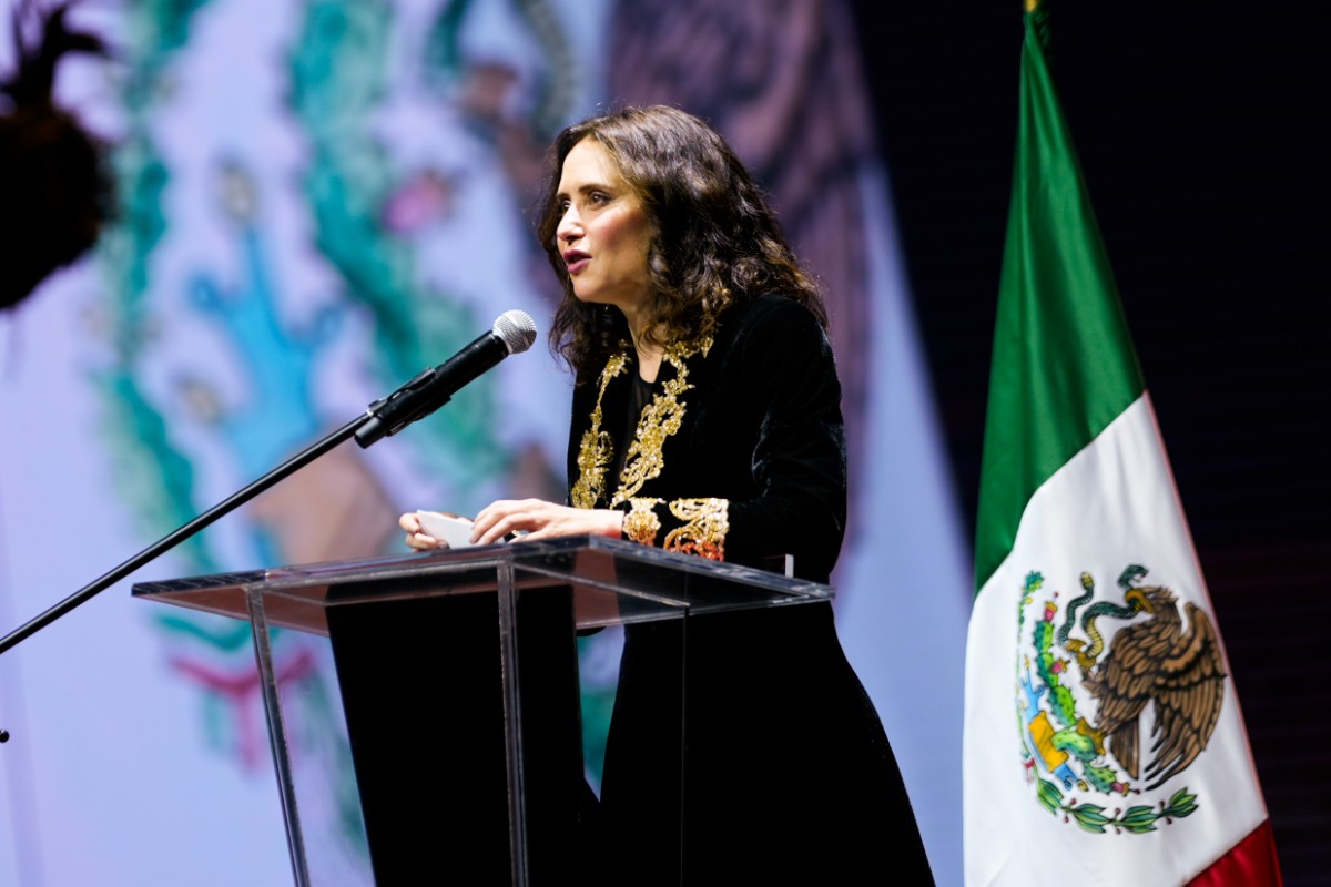 El Gobierno de Ayuso gasta 310.000 euros de todos los madrileños para su «autobombo» en México