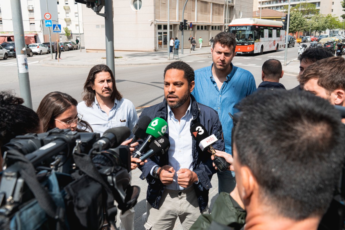 VOX destapa que dos de cada tres okupas en Cornellà de Llobregat (Barcelona) son extranjeros: «La inmigración masiva dispara la delincuencia»