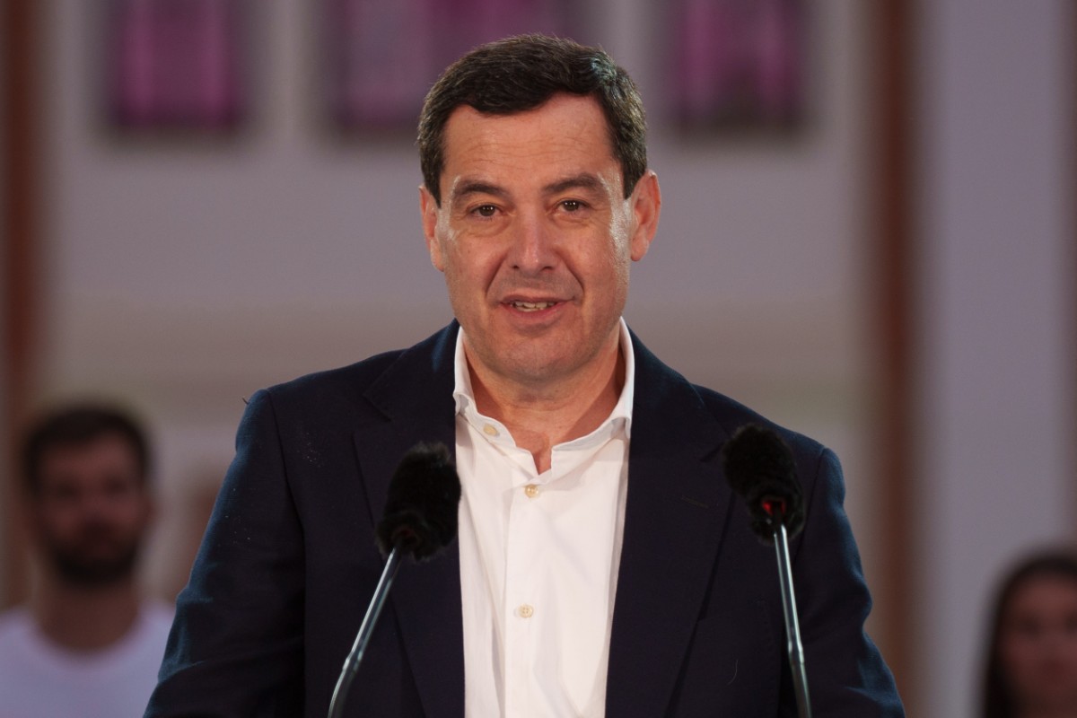 El Gobierno de Moreno Bonilla subvencionó a la ONG que criminaliza a la Guardia Civil y facilita la permanencia indefinida de inmigrantes ilegales