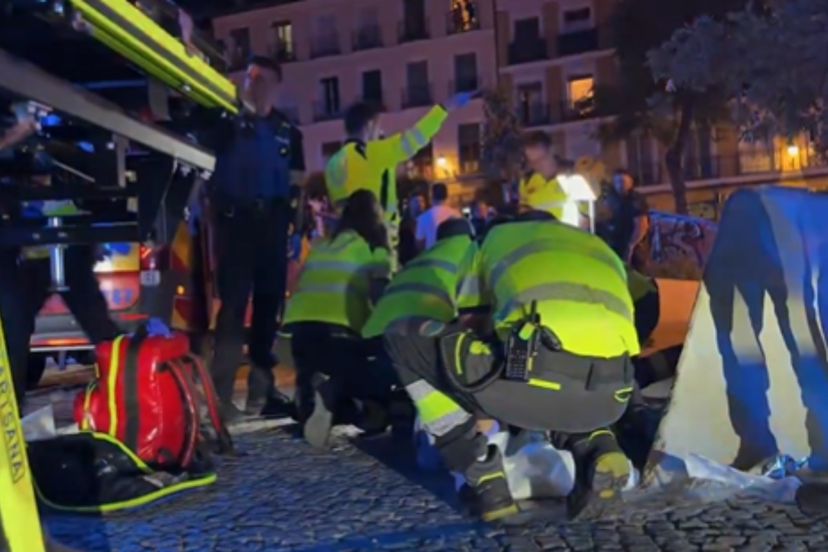 Un inmigrante senegalés agrede con una botella rota a un hombre en Lavapiés