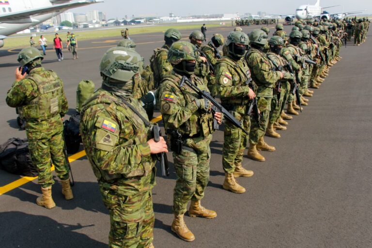 La Administración Trump y el Gobierno de Daniel Noboa firman un acuerdo para reforzar la seguridad de las fronteras de Ecuador