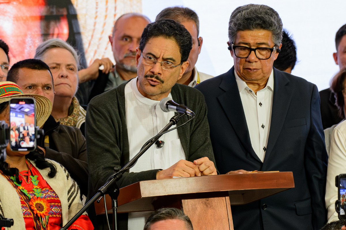 El izquierdista Cepeda admite que no tiene pruebas de fraude electoral en la primera vuelta presidencial en Colombia