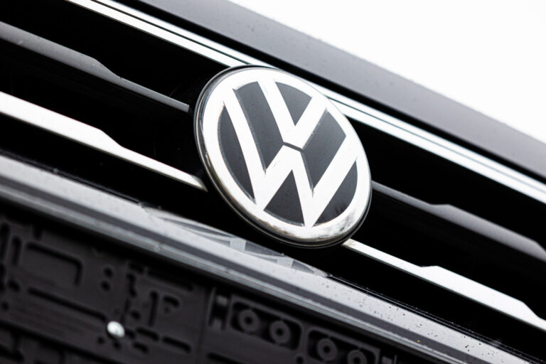 Seis de los nueve directivos de Volkswagen creen que la supervivencia del grupo está amenazada: «Estamos en riesgo de extinción»