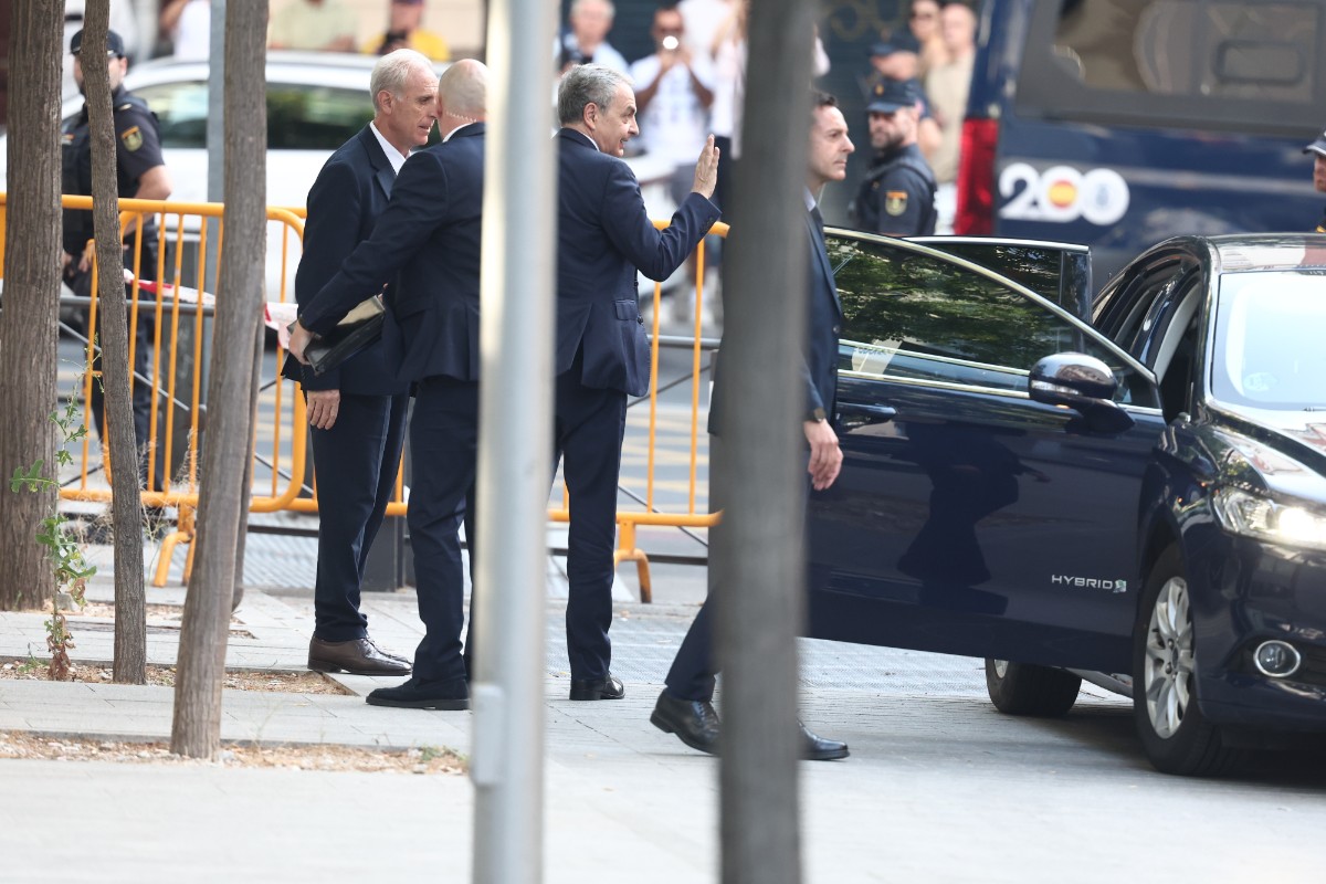 Zapatero llega a la Audiencia Nacional para declarar como investigado por el rescate de Plus Ultra y sus joyas