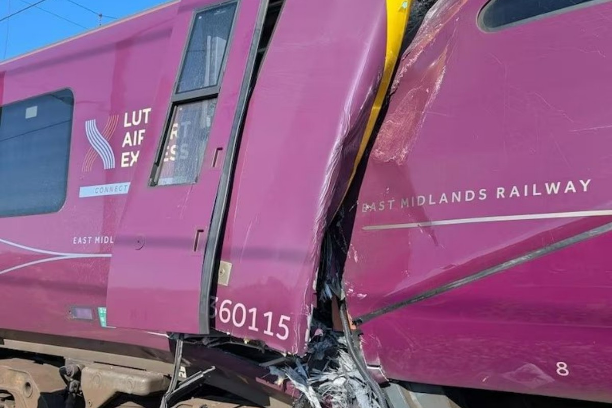 Al menos un muerto y 89 heridos tras el choque de dos trenes en Bedford (Reino Unido)