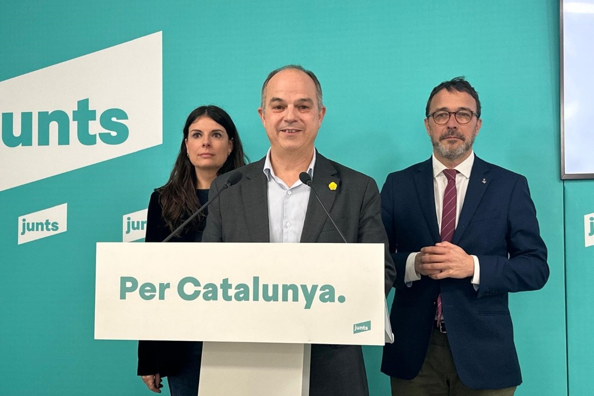 El separatismo protesta contra el Papa y presiona para que bendiga la Torre de Jesucristo en catalán
