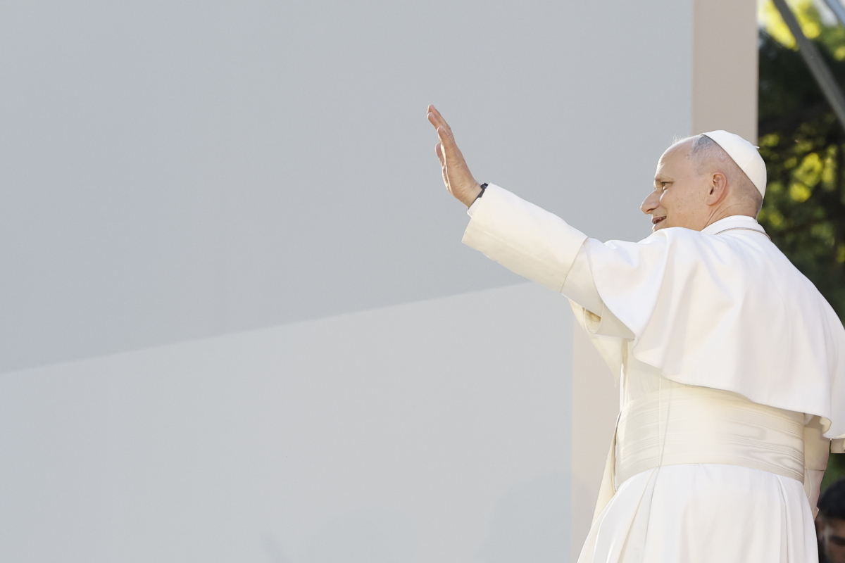 Más de un millón de personas asisten a la Misa del  del Corpus Christi  presidida por el Papa León XIV en la Plaza de Cibeles de Madrid
