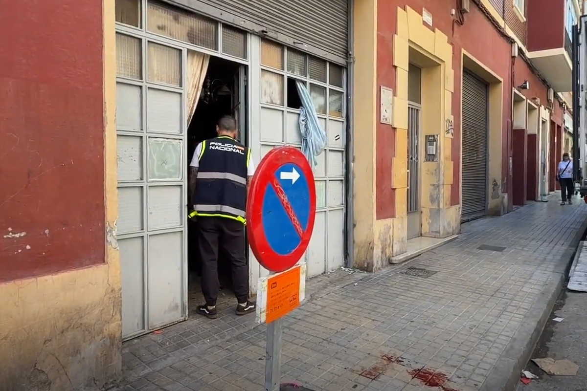 Un okupa acaba herido y otro detenido tras una violenta pelea con un martillo en un local ocupado del barrio zaragozano de Delicias