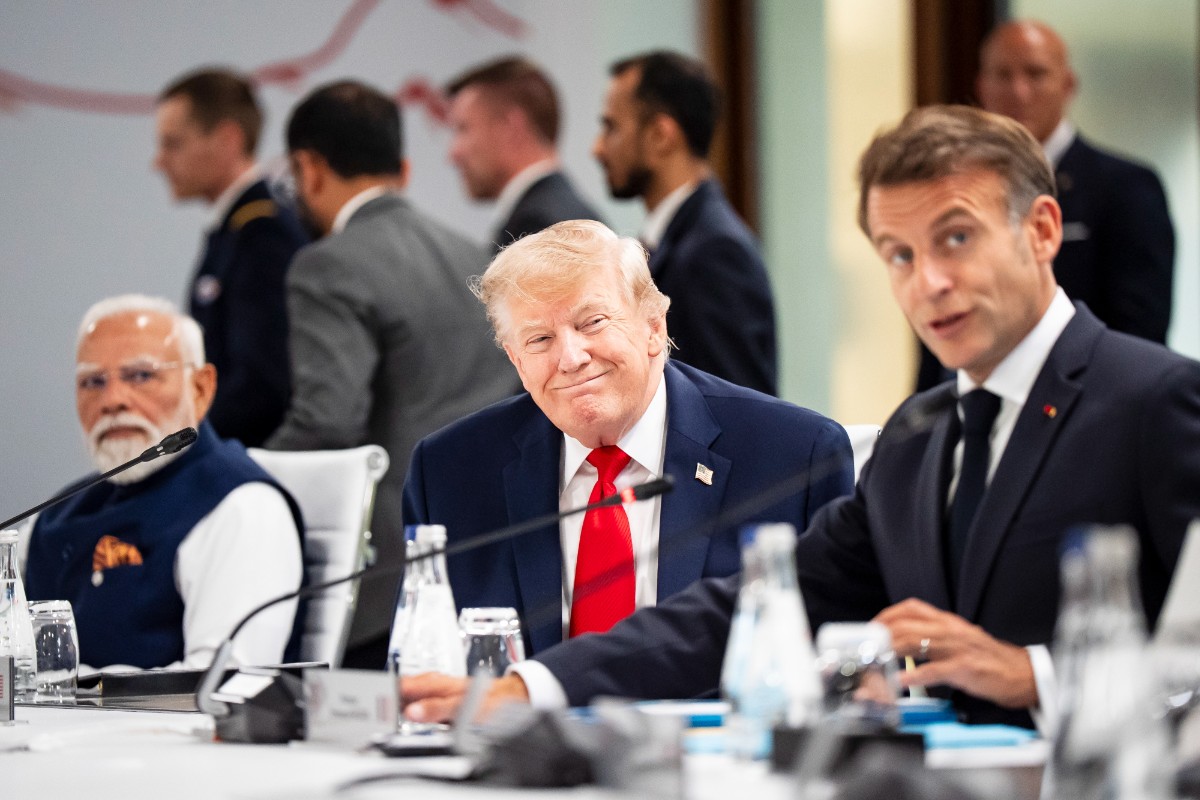 Trump afirma que Ormuz se reabrirá «en un día o dos» y recuerda que EEUU no está obligado a invertir en Irán