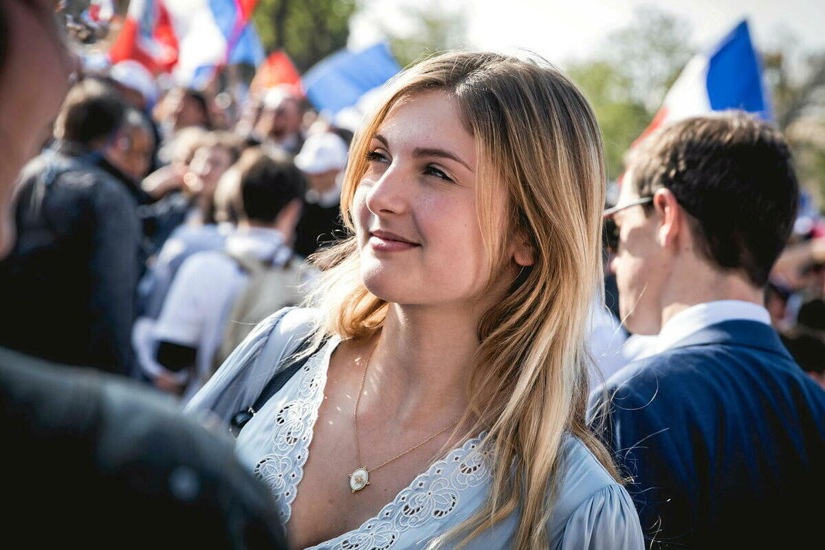 La francesa que sufrió una agresión sexual de un tunecino y fue denunciada por «racista» es condenada a seis meses de suspensión y 3.000 euros de multa