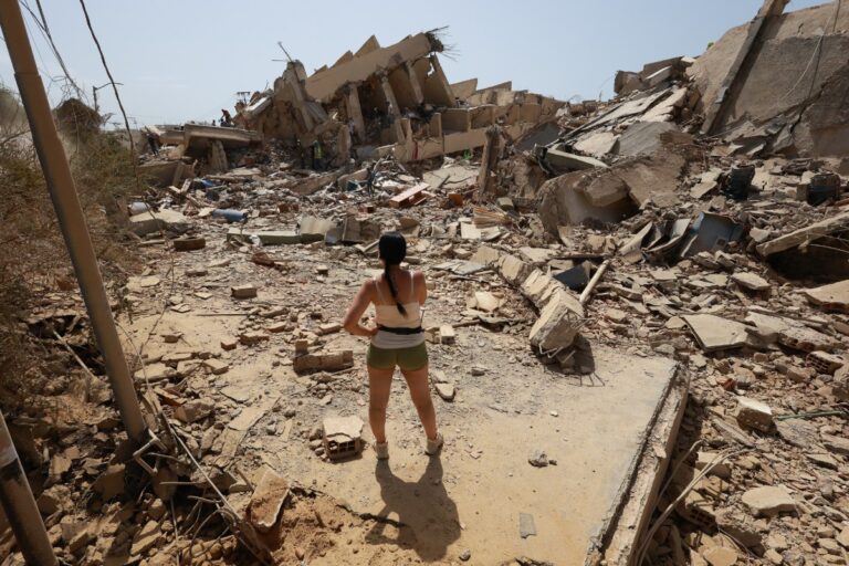 Asciende a 1.430 la cifra de muertos en el terremoto de Venezuela, entre ellos seis españoles, uno más que en el anterior recuento