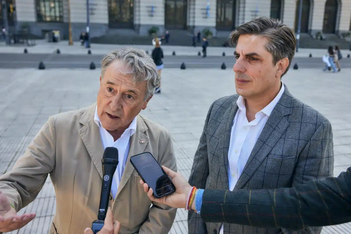 VOX agradece a Paola Holguín su lucha por la democracia y la libertad en Colombia y en toda Iberoamérica: «Senadora para siempre»