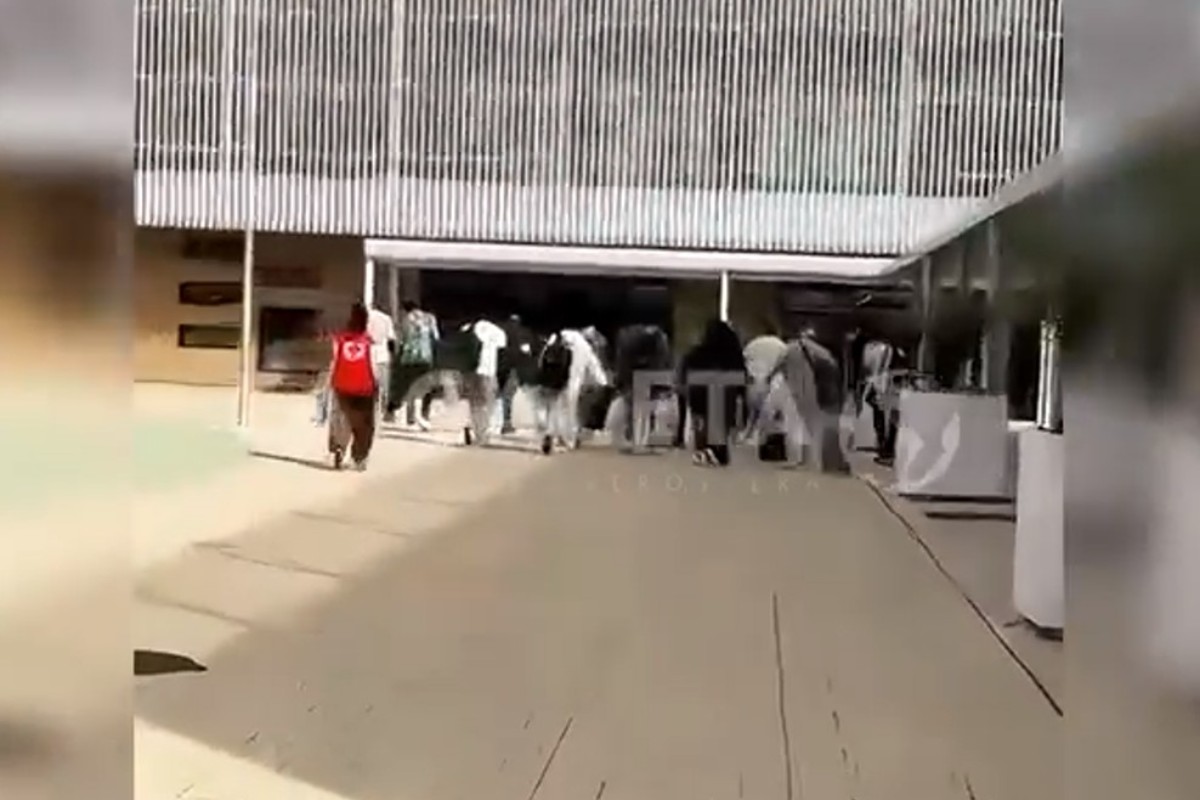 El Gobierno traslada desde Ceuta a un hotel de cuatro estrellas de Málaga a casi medio centenar de inmigrantes ilegales