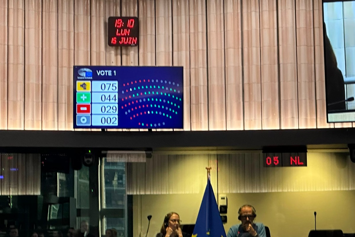 VOX y Patriotas logran la aprobación en la comisión LIBE del Parlamento Europeo del nuevo Reglamento de Retorno: «Es la era de las deportaciones masivas»