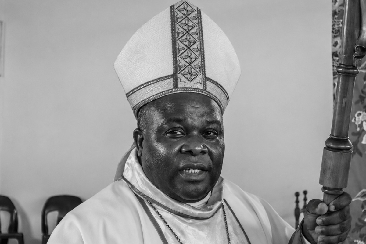 Asesinan a balazos a Monseñor Osório Citora Afonso, obispo de Quelimane, en Mozambique