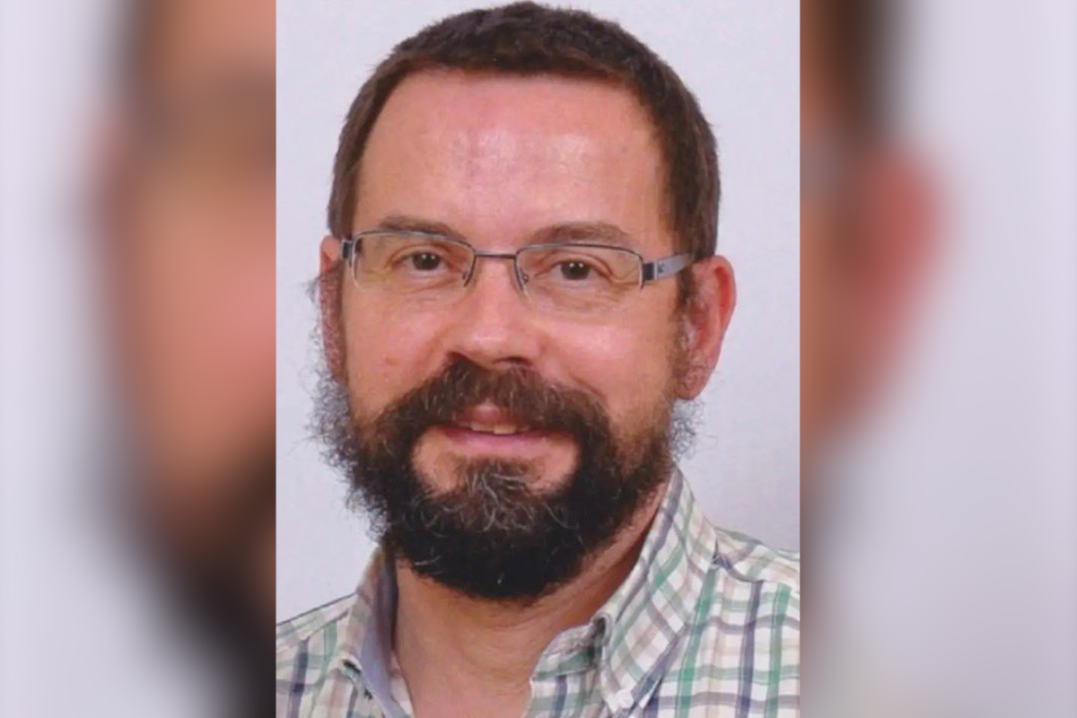 Condenado a nueve años de prisión un candidato de Más Madrid por violar a una alumna que se suicidó antes de la sentencia