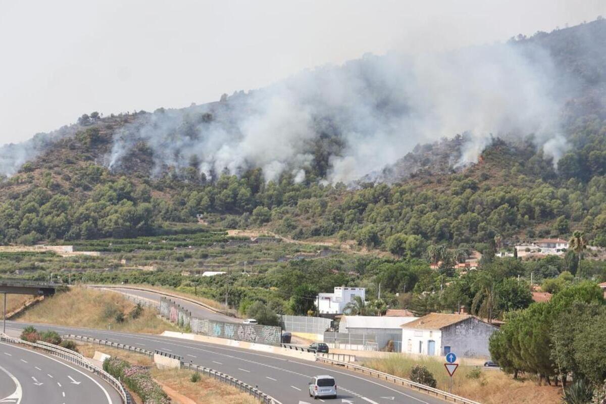 El incendio declarado en La Vall d’Uixó afecta a un terreno en el se acaba de aprobar el mayor proyecto de almacenamiento energético con baterías de España