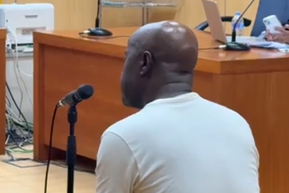 Piden 15 años de prisión para un africano acusado de agredir sexualmente a su inquilina tras amenazarla con un machete: «Si gritas te mataré»