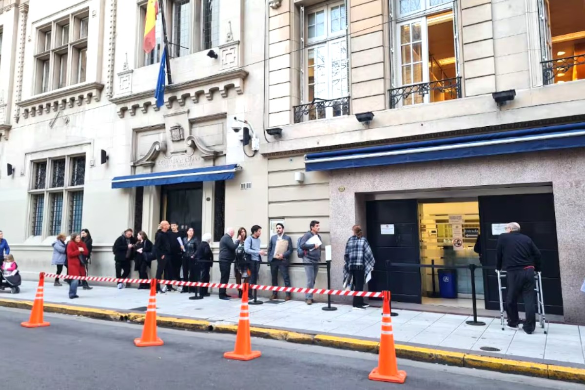 Los recursos contra la ‘ley de nietos’ no se resolverán antes de las próximas elecciones pese a las dudas sobre 2,5 millones de solicitudes