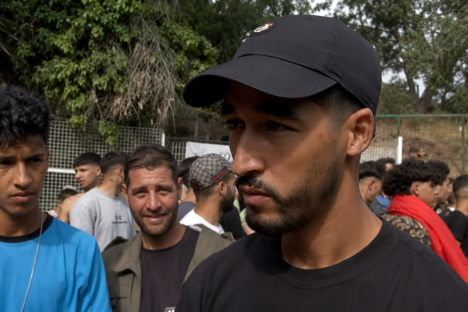 Un inmigrante ilegal marroquí que acaba de entrar en Ceuta reconoce que ha huido de su país porque lo vinculan con un asesinato