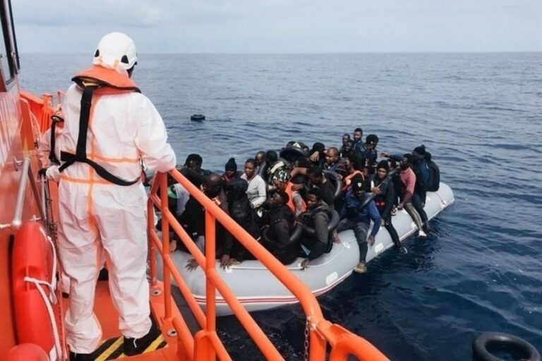 Llegan 45 inmigrantes ilegales a Ibiza y Formentera a bordo de otras dos pateras