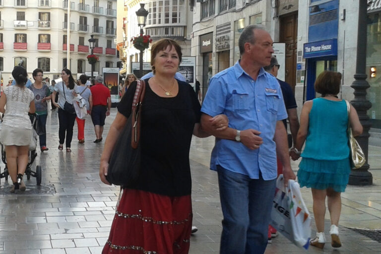 Más de un tercio de los españoles planea pedir un préstamo en los próximos seis meses: la mayoría debido a dificultades económicas