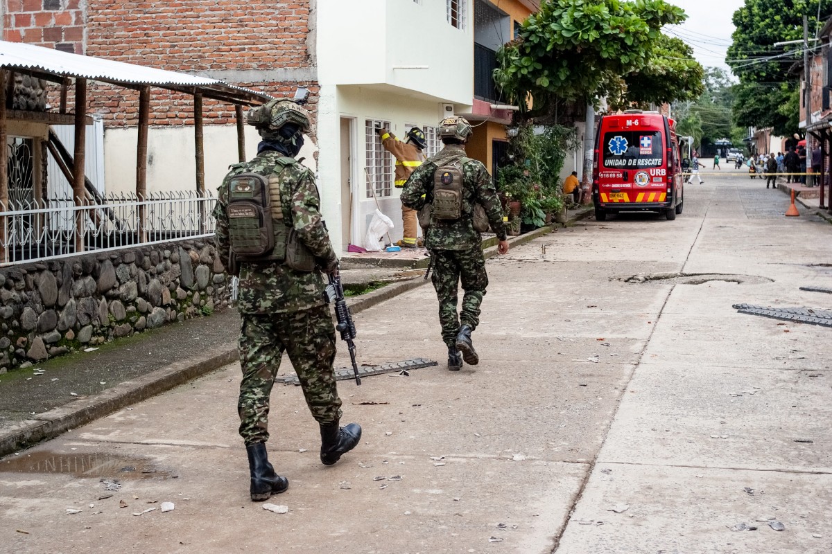 Los terroristas del ELN secuestran a un grupo de 39 personas en el noroeste de Colombia, entre ellas un menor