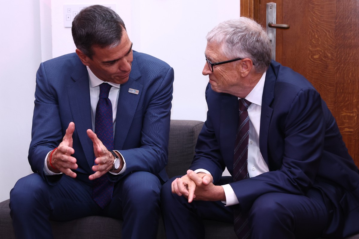 El Gobierno de Sánchez da 130 millones a la alianza de vacunas vinculada a la Fundación Gates