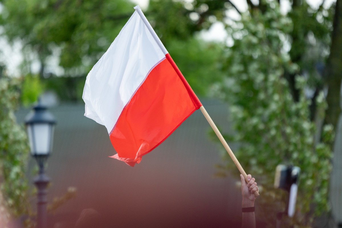 El Constitucional de Polonia tumba la norma que permite reconocer matrimonios entre personas del mismo sexo que se hayan celebrado en el extranjero