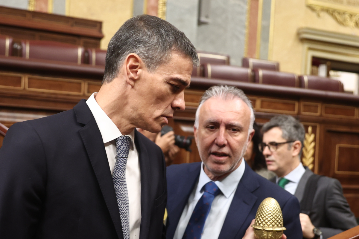 Ángel Víctor Torres admite que hasta 500.000 nuevos nacionalizados podrán votar en las generales de 2027