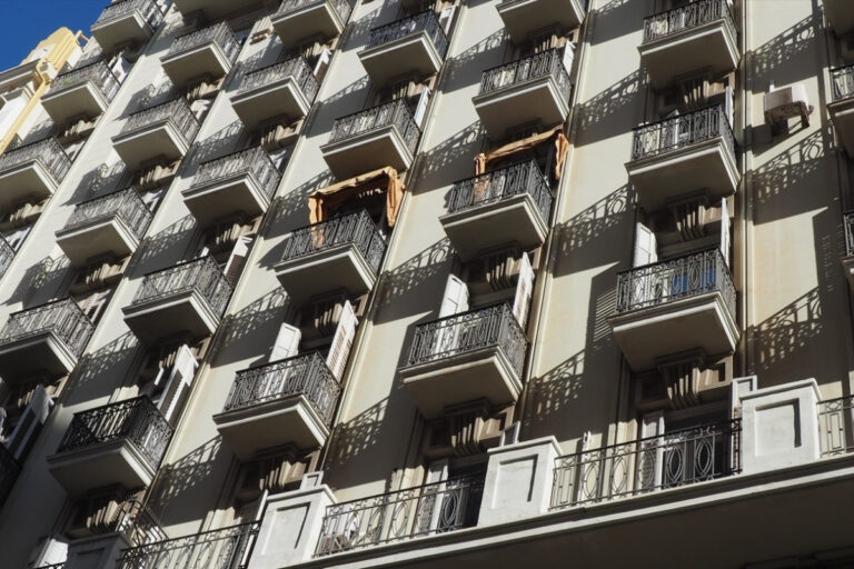 España será el segundo país europeo donde más subirá la vivienda en 2026 por la oferta insuficiente y la inmigración: un 9,1% pese al plan de Sánchez
