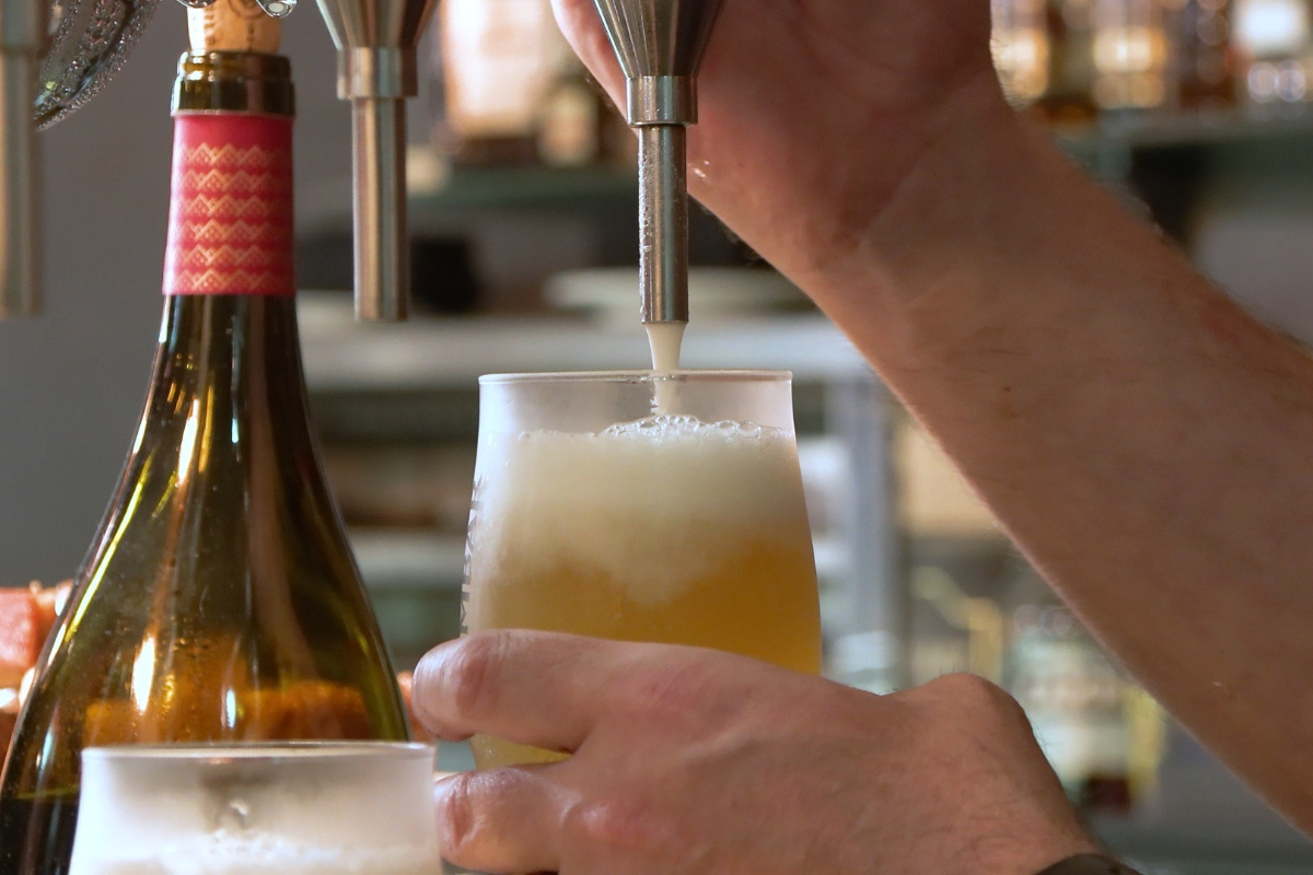 Hacienda pone ahora el foco en los impuestos al vino y la cerveza pese a los récords de recaudación