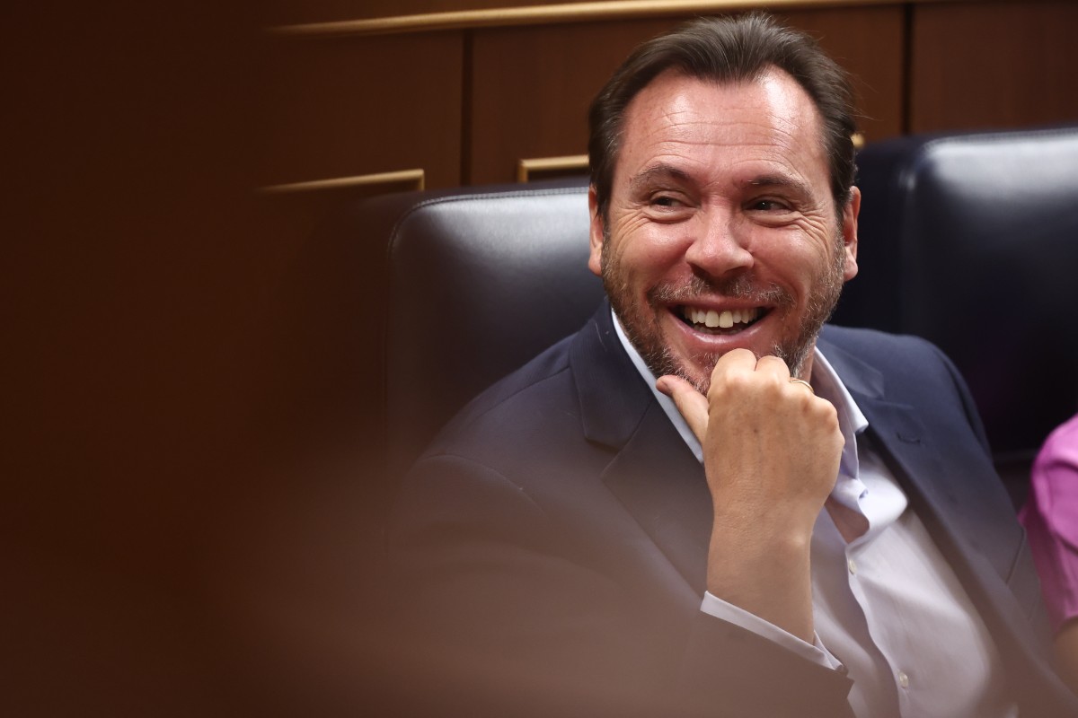 La gestión de Óscar Puente lleva a Cercanías Madrid a sus primeras huelgas de verano en cinco años