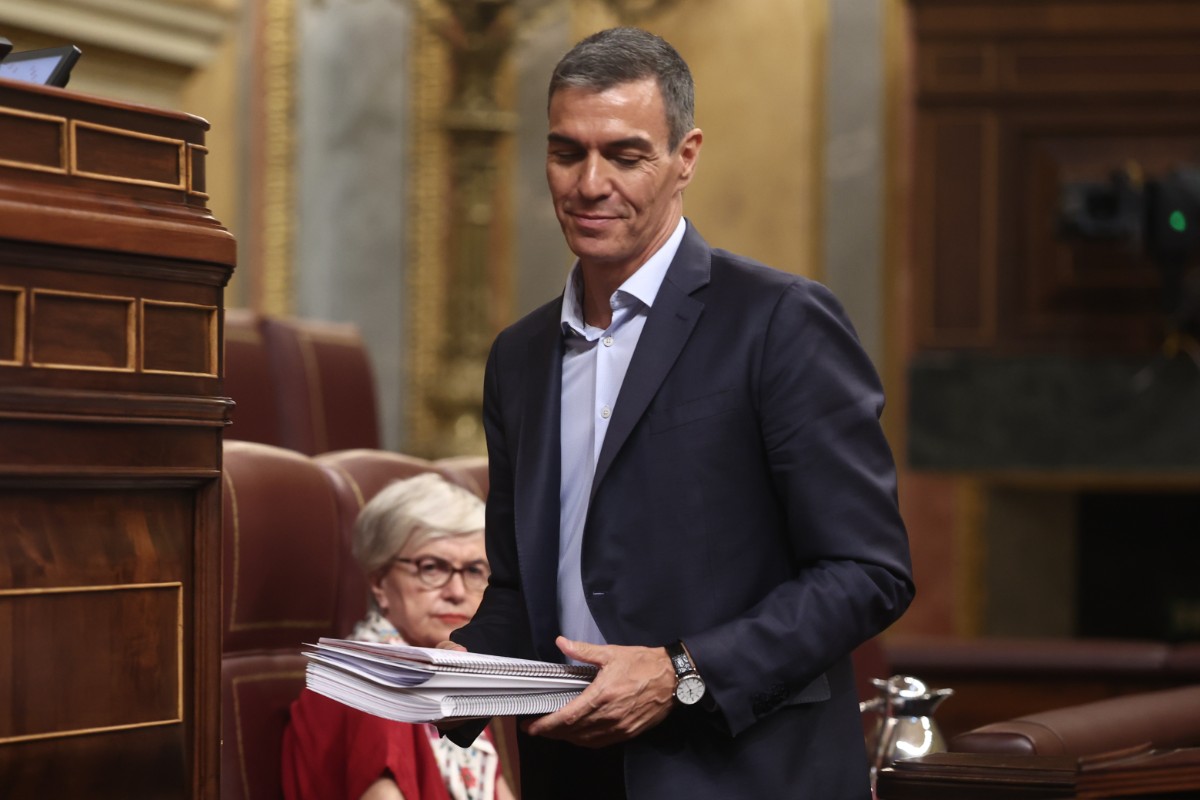 Más de la mitad de los españoles sospecha que Sánchez prepara «algún tipo de manipulación electoral»