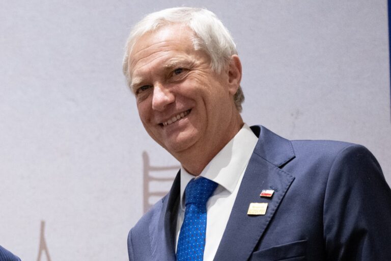 El Senado de Chile aprueba la megarreforma propuesta por José Antonio Kast para impulsar la economía del país