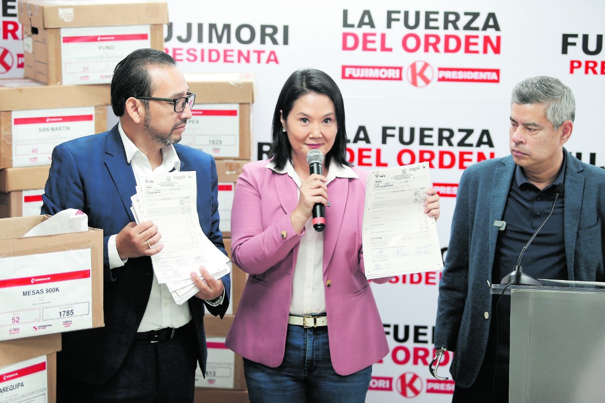 El Jurado Nacional de Elecciones de Perú proclama oficialmente a Keiko Fujimori como nueva presidente del país