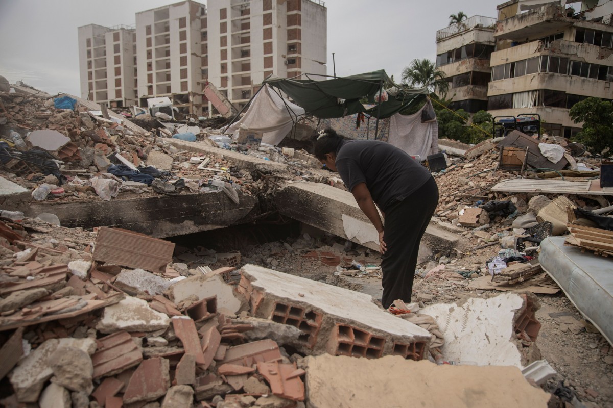 Asciende a casi 3.900 el número de muertos tras los devastadores terremotos ocurridos en Venezuela hace dos semanas