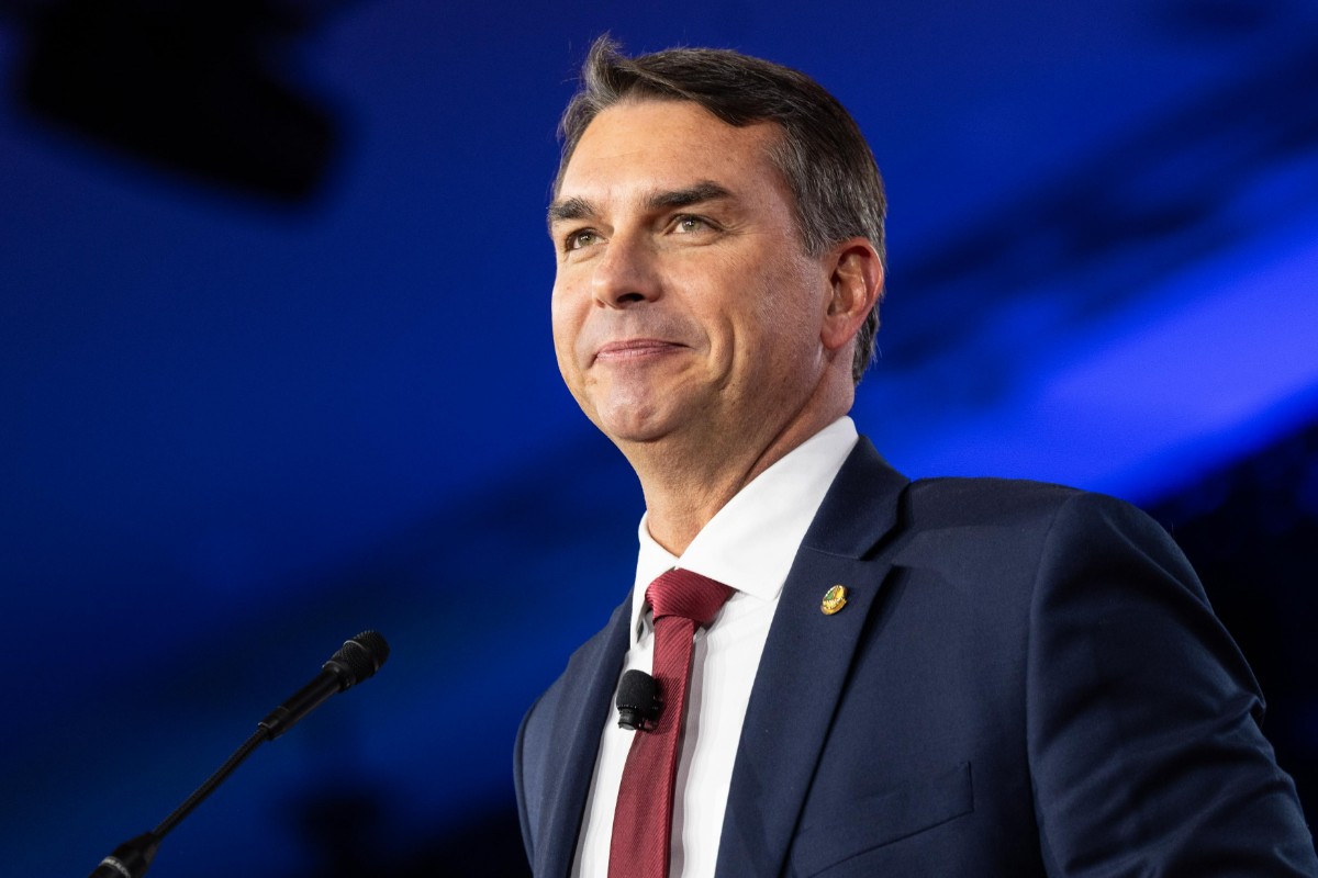 Flávio Bolsonaro oficializa este sábado su candidatura a la presidencia de Brasil: «Vamos a recuperar la esperanza del pueblo»
