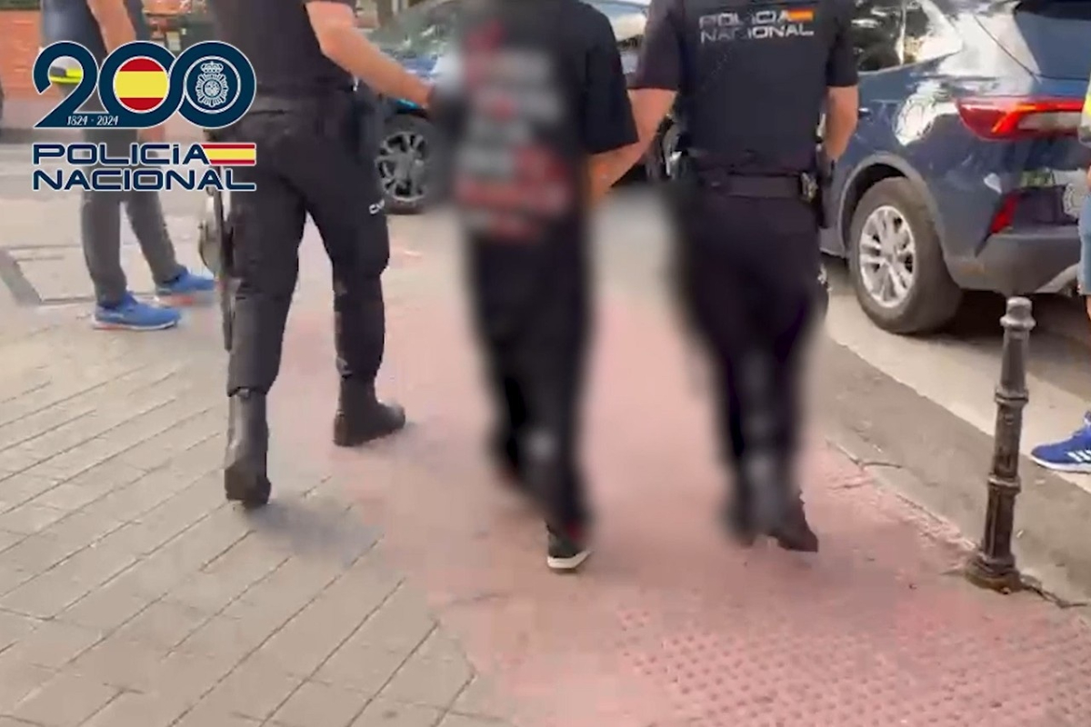 Detenidos dos miembros de Dominican Don’t Play y la Banda de los 18 por apuñalar a un joven en San Isidro